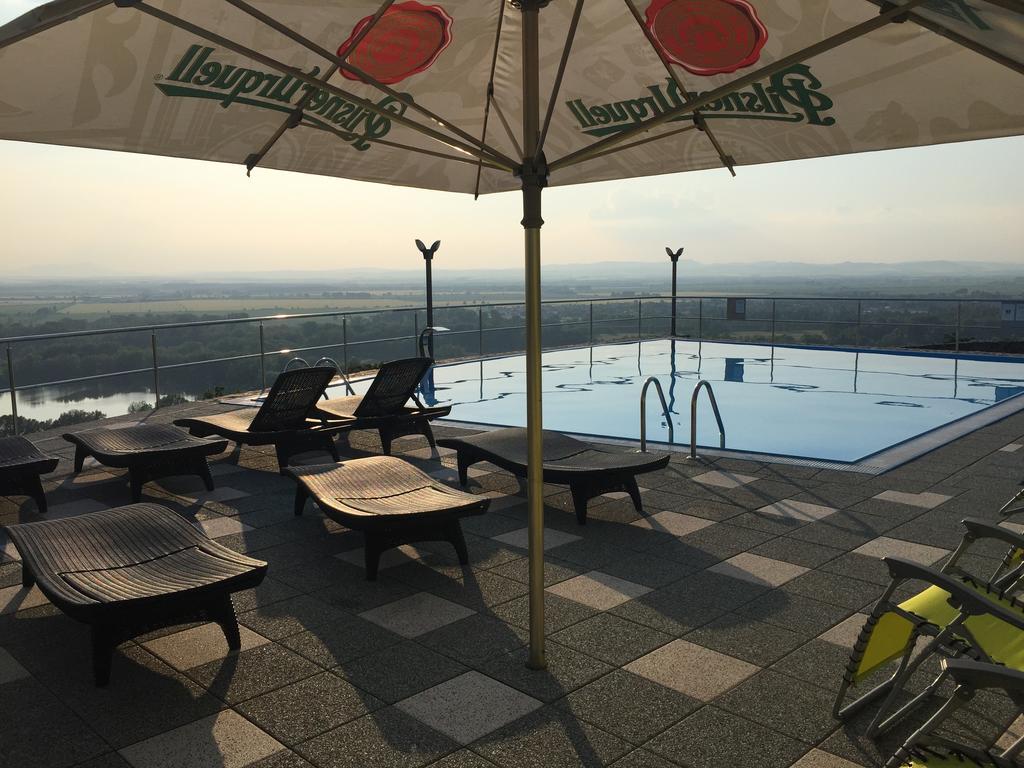 Wellness Pension Inovec Jalsove Bagian luar foto
