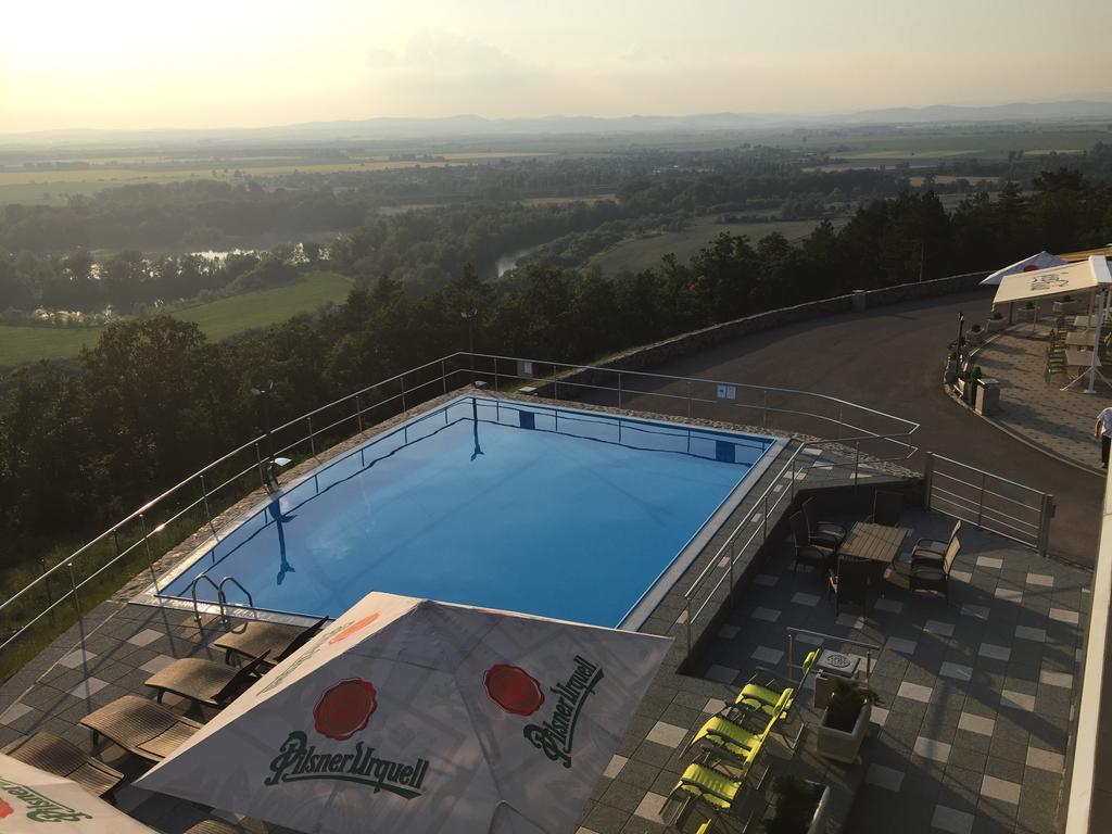 Wellness Pension Inovec Jalsove Bagian luar foto