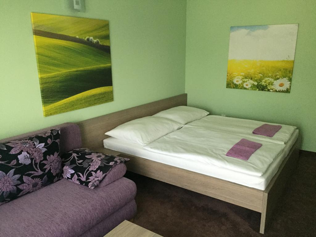 Wellness Pension Inovec Jalsove Ruang foto