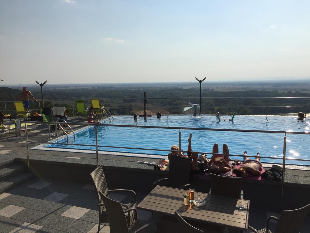 Wellness Pension Inovec Jalsove Bagian luar foto