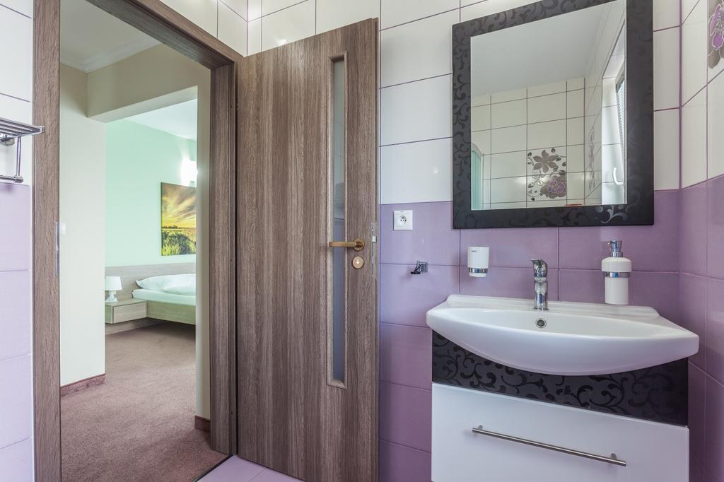 Wellness Pension Inovec Jalsove Bagian luar foto